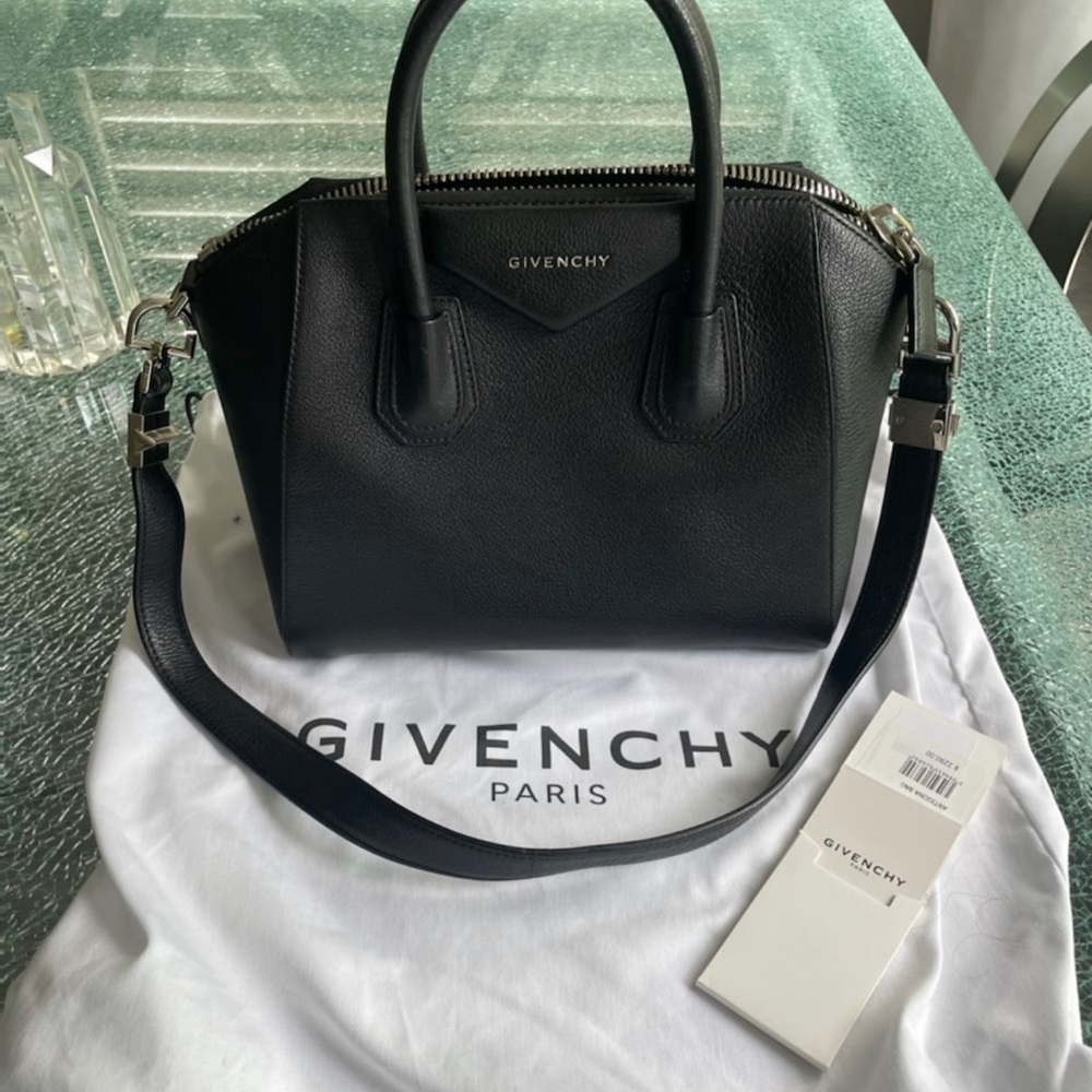 Givenchy small Antigone bag black